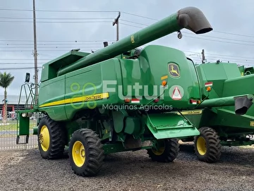 COLHEITADEIRA JOHN DEERE 9570 STS ANO 2010