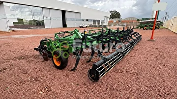 ESCARIFICADOR STARA FOX ANO 2023