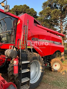 COLHEITADEIRA CASE 4130 ANO 2019