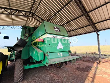 COLHEITADEIRA JOHN DEERE 1175 ANO 2004