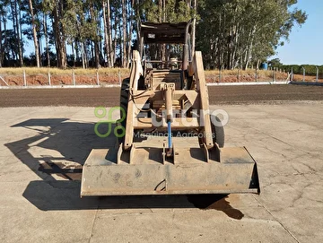 TRATOR VALTRA 785 ANO 1995