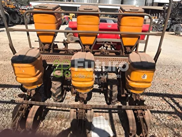 PLANTADEIRA VALTRA BP 302 ANO 2018