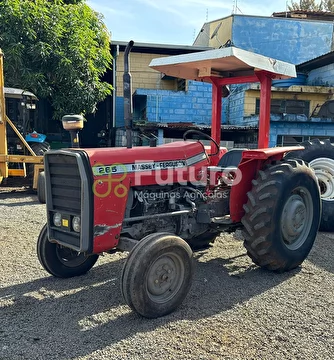 TRATOR MASSEY FERGUSON 265 ANO 1983