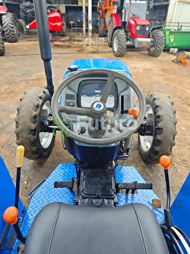TRATOR NEW HOLLAND TT 3840 ANO 2009
