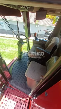 COLHEITADEIRA CASE 4130 ANO 2017