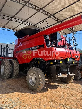 COLHEITADEIRA CASE 6130 ANO 2020