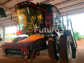 COLHEITADEIRA CASE 7230 ANO 2015