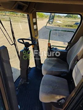 COLHEITADEIRA JOHN DEERE STS 9750 ANO 2010