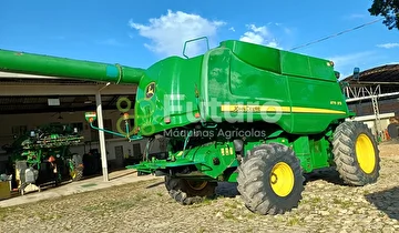 COLHEITADEIRA JOHN DEERE STS 9770 ANO 2013