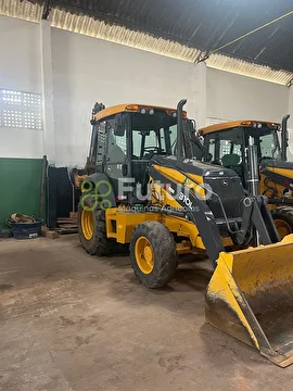RETROESCAVADEIRA JOHN DEERE 310L ANO 2020