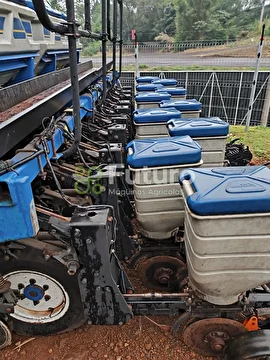 PLANTADEIRA NEW HOLLAND SOLT 10 ANO 2014