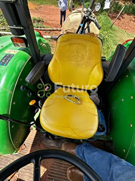 TRATOR JOHN DEERE 5078 E ANO 2020