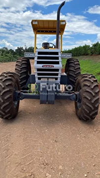 TRATOR CBT 8060 ANO 1987