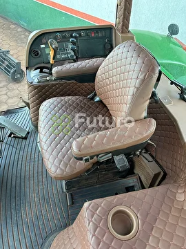 TRATOR JOHN DEERE 7210J ANO 2015