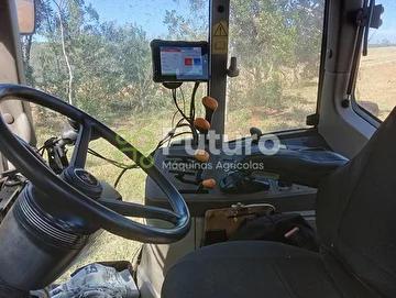 TRATOR JOHN DEERE 6145J ANO 2014