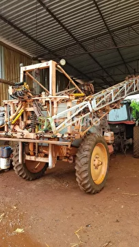 PULVERIZADOR JACTO 3000 LITROS ANO 2005