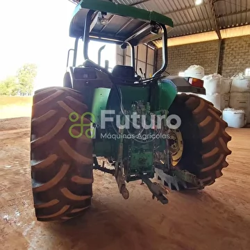 TRATOR JOHN DEERE 6600 ANO 2001