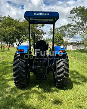 TRATOR NEW HOLLAND TL 75E ANO 2012