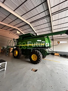 COLHEITADEIRA JOHN DEERE 9650 ANO 2004