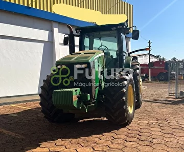 TRATOR JOHN DEERE 8335R ANO 2012