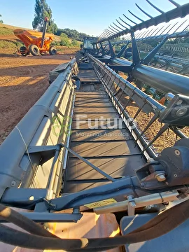 COLHEITADEIRA VALTRA BC 6500 ANO 2014