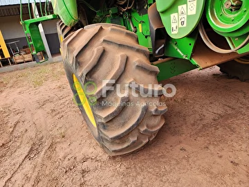 COLHEITADEIRA JOHN DEERE 9770 ANO 2013