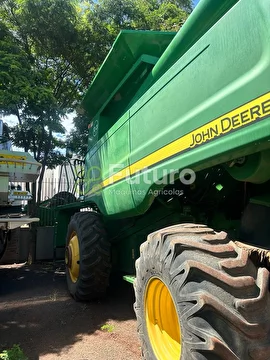 COLHEITADEIRA JOHN DEERE 9670 ANO 2010
