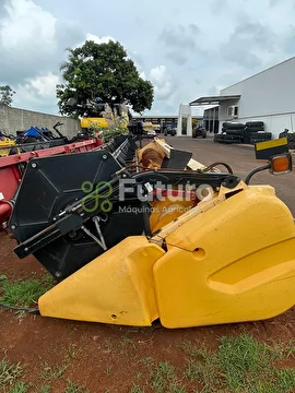 COLHEITADEIRA NEW HOLLAND CR 9060 ANO 2012