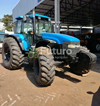 TRATOR NEW HOLLAND TM 165 ANO 2001