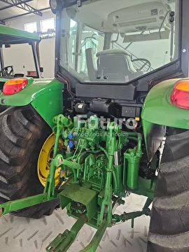 TRATOR JOHN DEERE 6100J ANO 2018