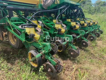 PLANTADEIRA JOHN DEERE 2113 ANO 2008