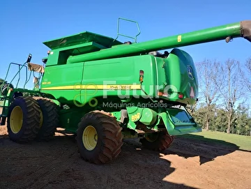 COLHEITADEIRA JOHN DEERE STS 9670 ANO 2013