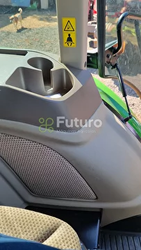 TRATOR JOHN DEERE 5070E ANO 2022