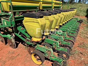 PLANTADEIRA JOHN DEERE 1113 ANO 2011