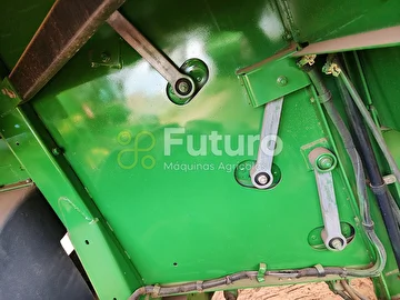 COLHEITADEIRA JOHN DEERE 9770 ANO 2013