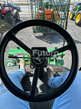COLHEITADEIRA JOHN DEERE STS 9570 ANO 2010