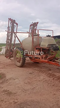PULVERIZADOR JACTO ADVANCE 2000 ANO 2002