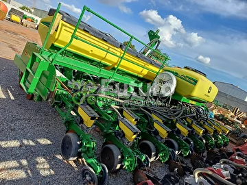 PLANTADEIRA JOHN DEERE 2117 ANO 2020