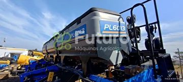 PLANTADEIRA NEW HOLLAND PL 6013 ANO 2023