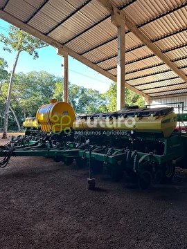 PLANTADEIRA JOHN DEERE 2122 ANO 2016