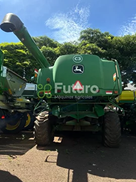 COLHEITADEIRA JOHN DEERE 9670 ANO 2010