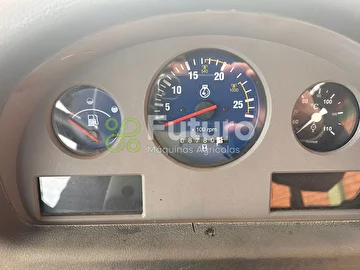 TRATOR VALTRA BH 165 ANO 2011
