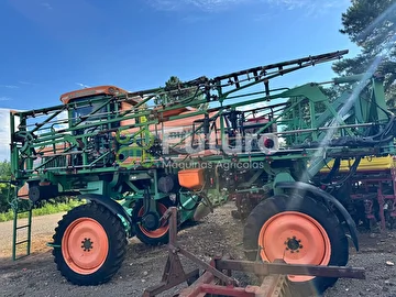 PULVERIZADOR STARA GLADIADOR 2300 ANO 2013