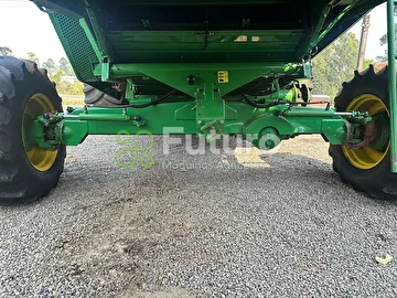 COLHEITADEIRA JOHN DEERE 1570 ANO 2009