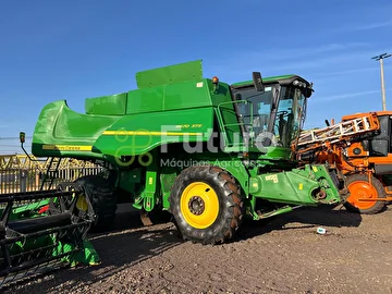 COLHEITADEIRA JOHN DEERE 9670 ANO 2012