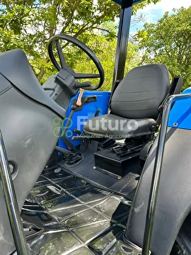 TRATOR NEW HOLLAND TL 75E ANO 2012