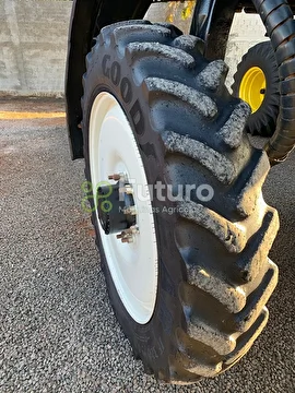 PULVERIZADOR NEW HOLLAND SP 2500 ANO 2017
