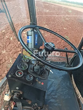 PULVERIZADOR FORD 7610 ANO 2010