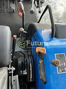 TRATOR NEW HOLLAND TL 100 ANO 2001