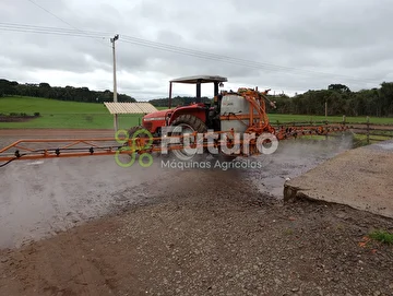 PULVERIZADOR JACTO 800 LITROS ANO 2010
